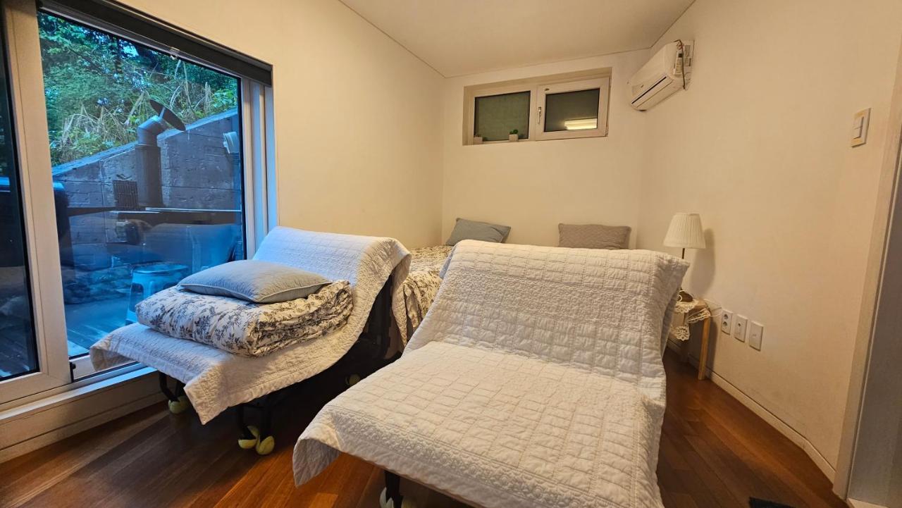 Guesthouse The Kims Seoul Exterior photo